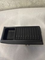 Mercedes W126 Original Kassettenbox Mittelkonsole inkl. 7 Ka