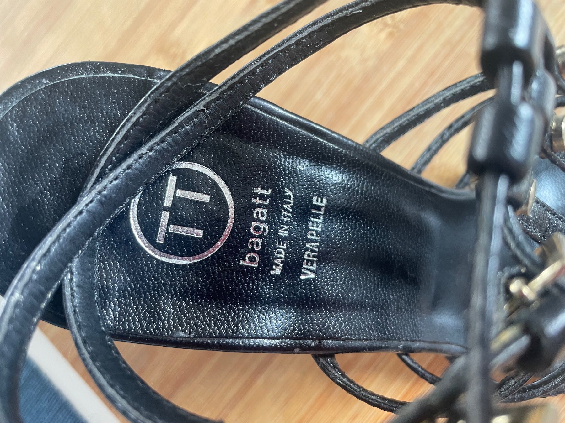 Bagatt Scarpe da donna: Schwarze Leder-Sandaletten BAGATT – Usato da Coldrerio venduto da Theres2004 5