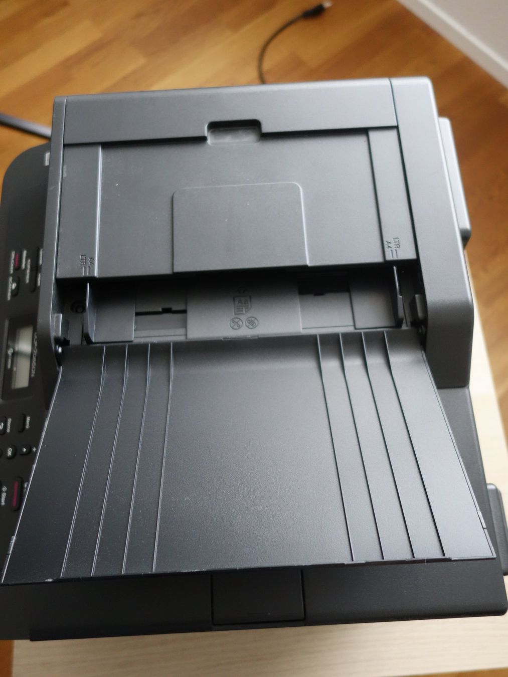 Brother Stampanti: Multifunktonsdrucker Brother DPC 7065DN – Usato da Lenzburg venduto da franzwalter 3