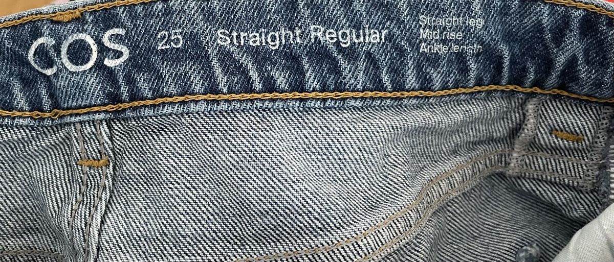 Cos Jeans: Jeans von Cos – Usato da Meilen venduto da ann_kr79 2
