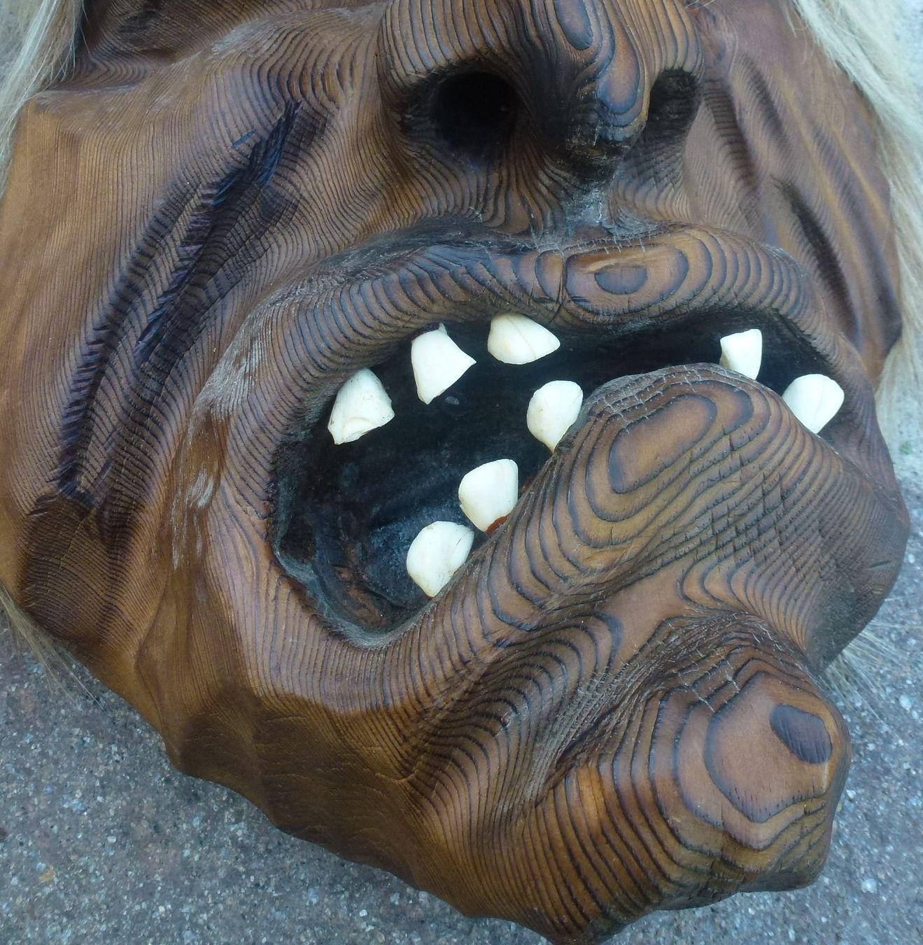 Masken: ++ Wunderschöne grosse geschnitzte Lötschenthaler Maske – Gebraucht aus Walkringen von Casablanca777 7