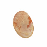 Muschelgemme Damenporträt