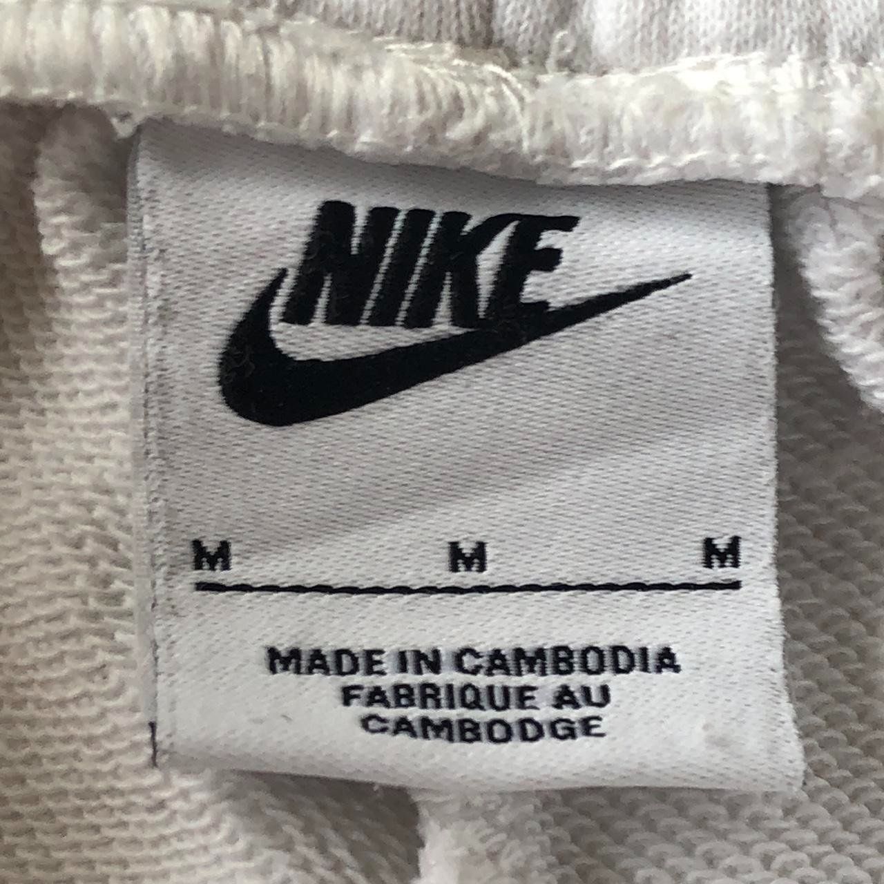 Nike Pantaloni: Jogging Nike White Men M – Usato da Genève venduto da ang_7j7j 3