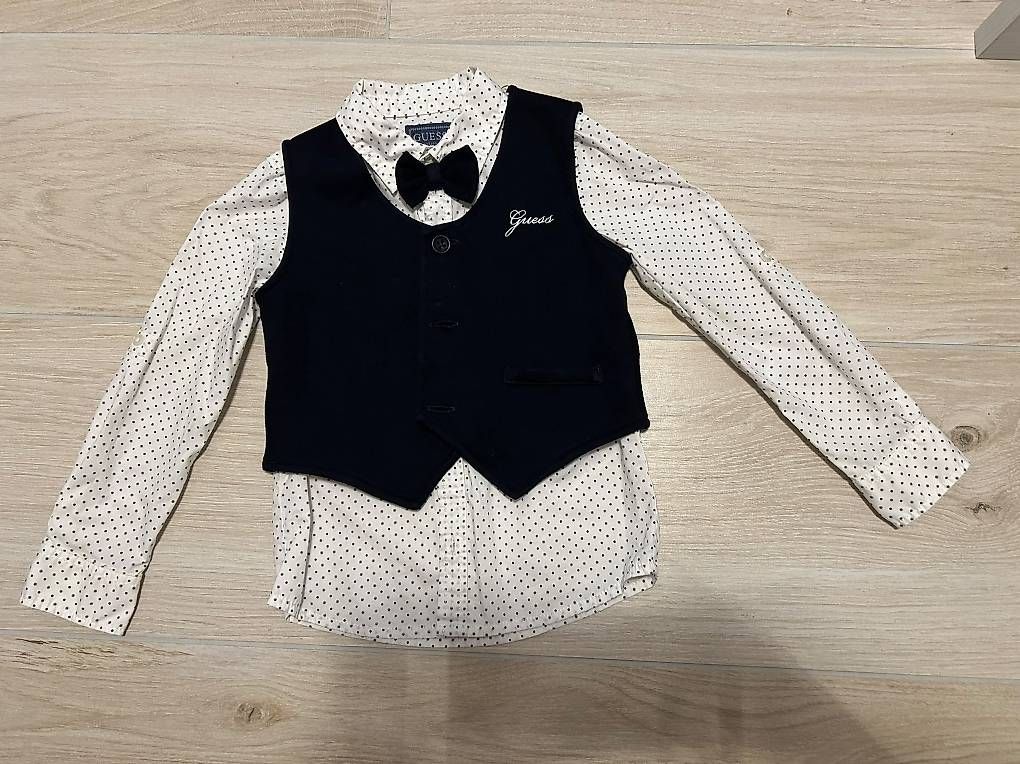 Lotti & Set di vestiti: Completo elegante Guess bambino  – Usato da Giubiasco venduto da dan_2ghx 1