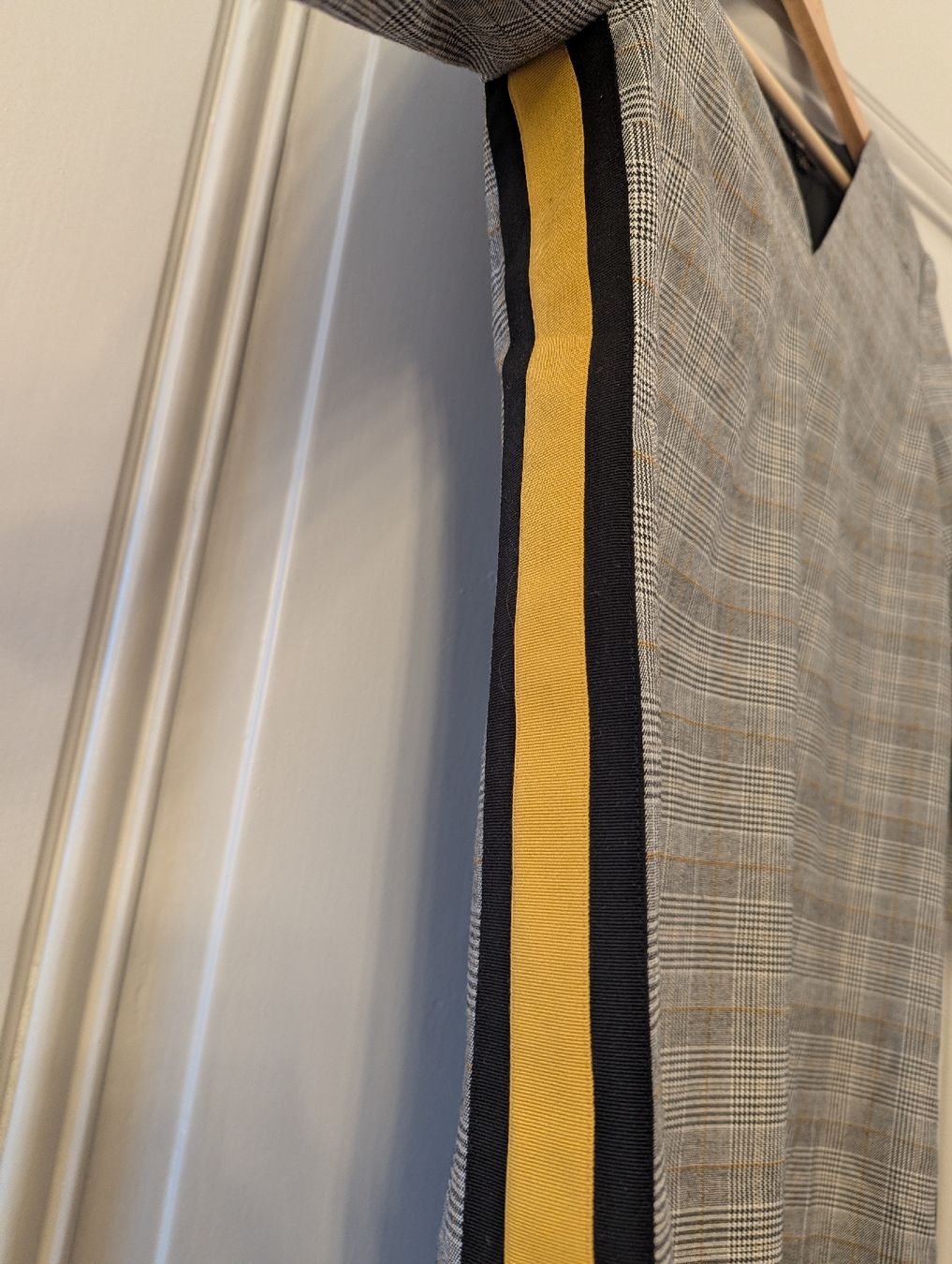 Maison 123 Vestiti: robe maison 123 – Nuovo (secondo la descrizione) da Montreux venduto da dem_gyt9 1