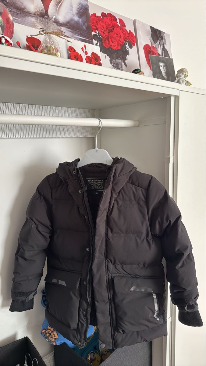 Giacche & Cappotti: Warme Winterjacke Gr. 128 – Nuovo (secondo la descrizione) da Zürich venduto da rosko91