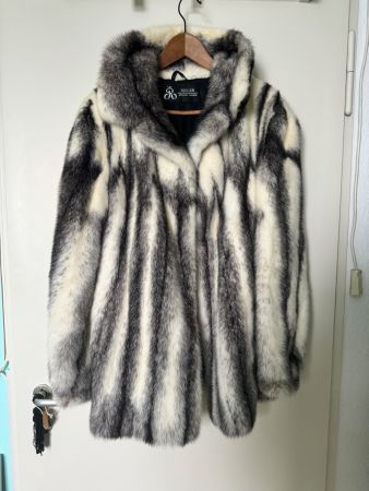 RARE PERFECT Saga Mink Jaguar Parka Style Jacket SIZE M-L
