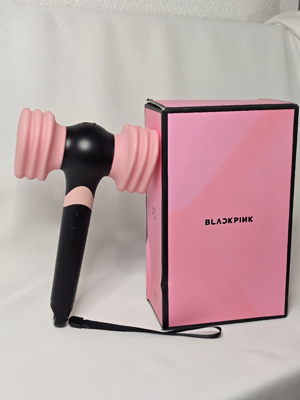Lampen: BLACKPINK Lightstick mit Box – Neu (gemäss Beschreibung) aus Attiswil von Staarlyn 3
