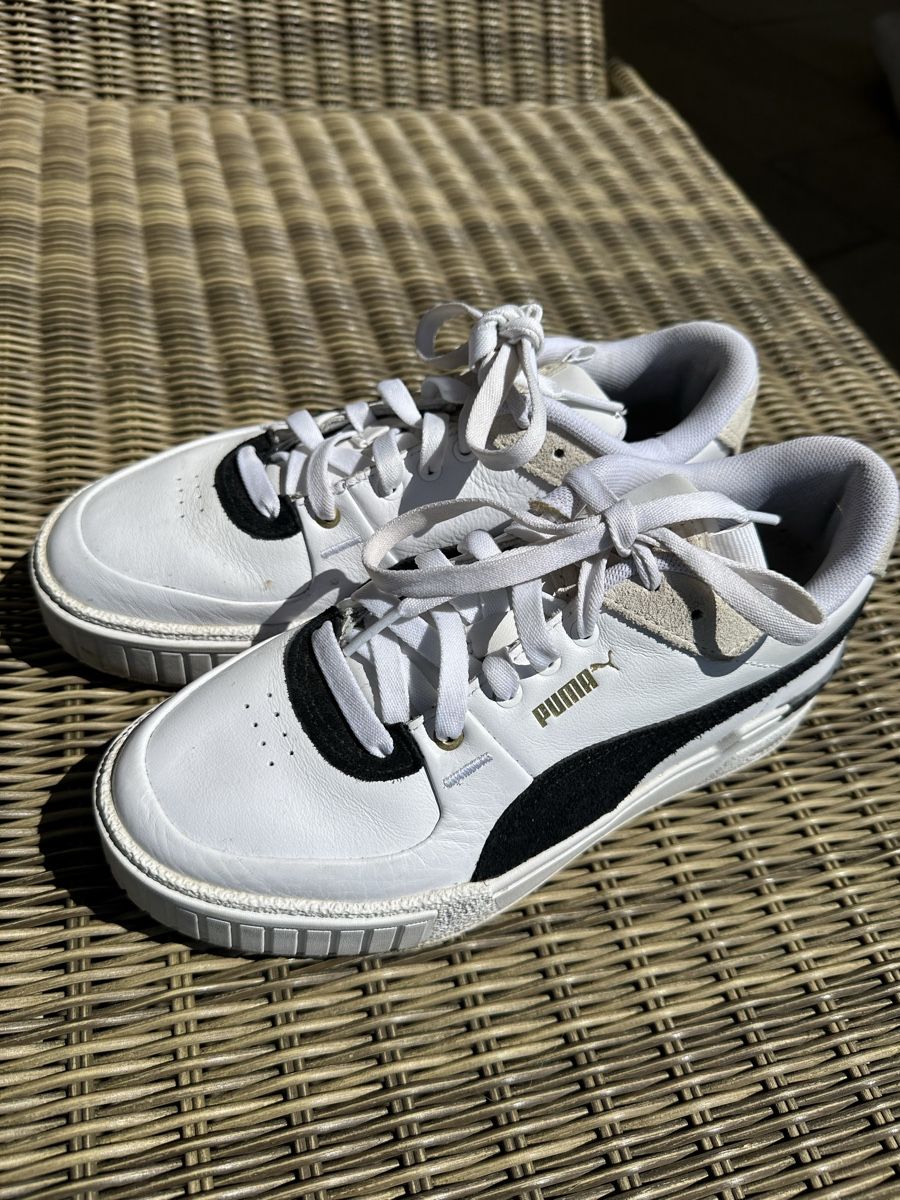 Puma Damenschuhe: Puma Sneaker Gr 38 wie neu – Gebraucht aus Volketswil von iac_yf9h