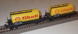 Märklin H0 - 2 DB gelbe Kesselwagen Shell AG Hamburg,
