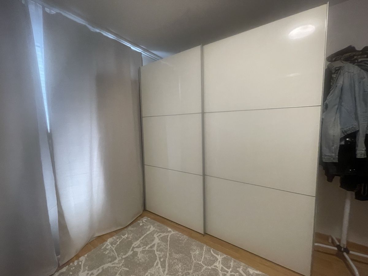 Schränke: Schrank 215x200 weiss – Gebraucht aus Bern von bindli08