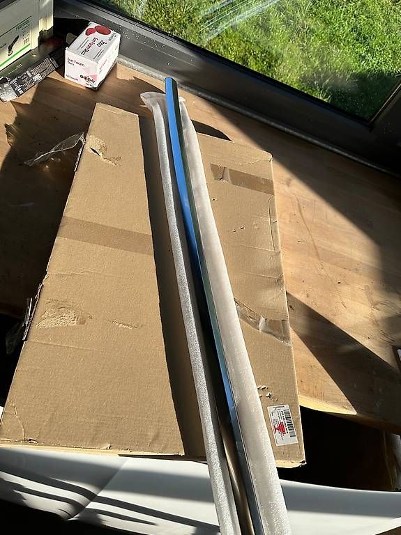 Alle Autoersatzteile: Tesla Model 3 Schachtleiste – Neu und originalverpackt aus Huttwil von blucx