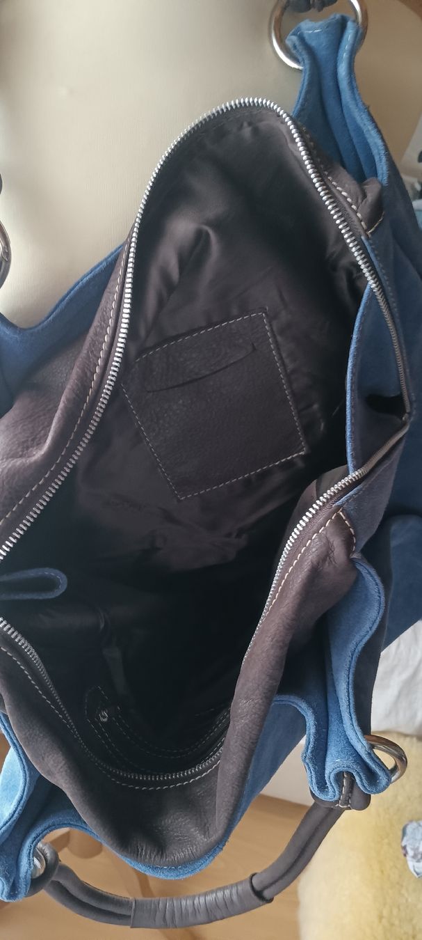 Taschen für Damen: Wildledertasche, neuwertig,blau! – Neu (gemäss Beschreibung) aus Maienfeld von Andyr44 1