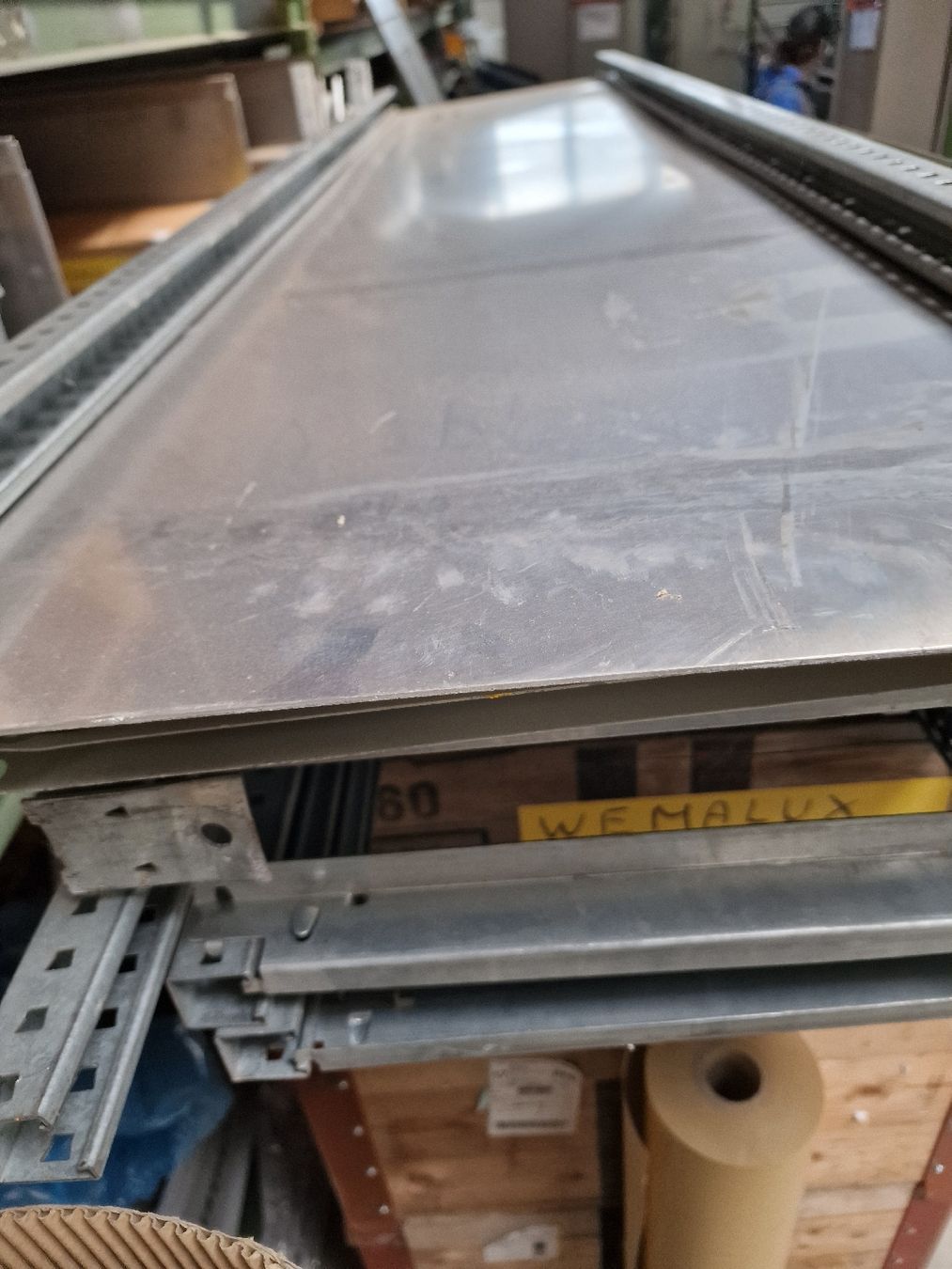 Scaffali: 3x Lagergestell aus Metall Ab 1.- – Usato da Umiken venduto da rolex80 1
