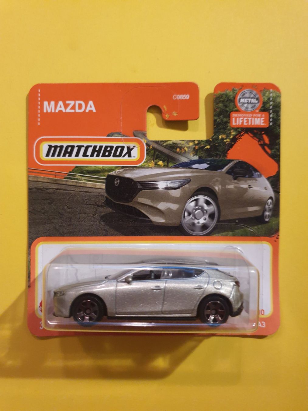 Matchbox Modellini d'auto: 3 x Matchbox 2019 MAZDA 3 – Nuovo e nell'imballaggio originale da Oftringen venduto da Rotor 5