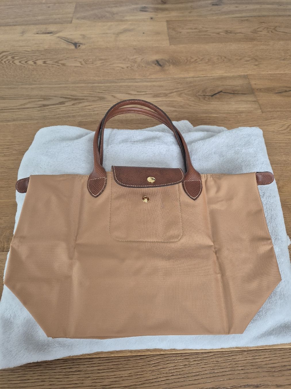 Longchamp Borse da donna: Longchamp Tasche Grösse M – Usato da Staufen venduto da lenzi17 1