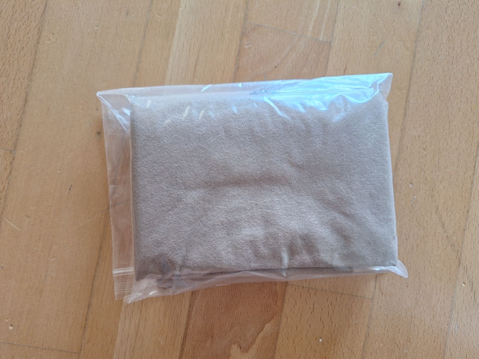 Louis Vuitton Taschen für Damen: Louis Vuitton Staubbeutel beige NEU – Neu und originalverpackt aus Oberrieden von smarties949 4