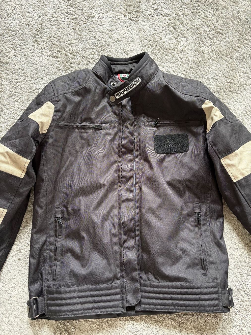 Vestes: HolyFreedom Prisonjacket Motorradjacke Grösse L, ... – D'occasion à Emmenbrücke par Tomssen