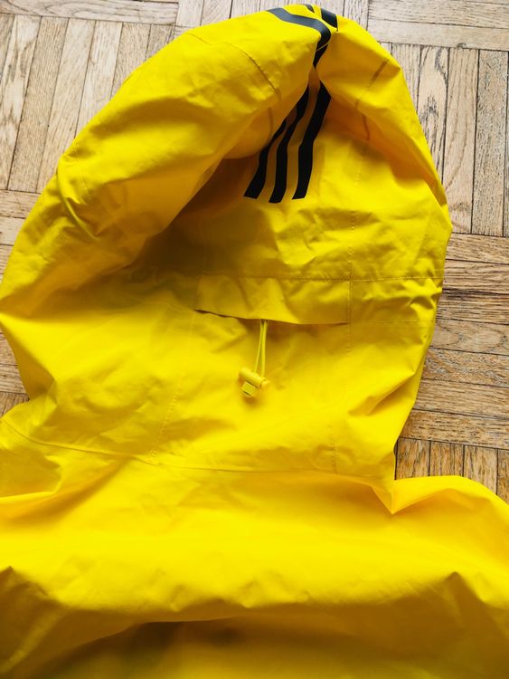 Adidas Vestes: Adidas Regenjacke L – D'occasion à Schleitheim par Pi3.14 3