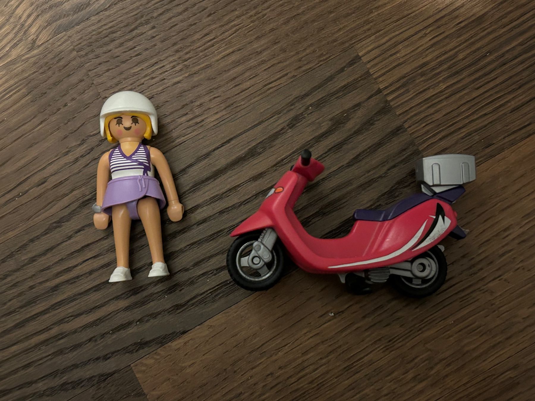 Playmobil Spielzeuge: Playmobil Motorradfahrerin – Gebraucht aus Neftenbach von boskop1 2