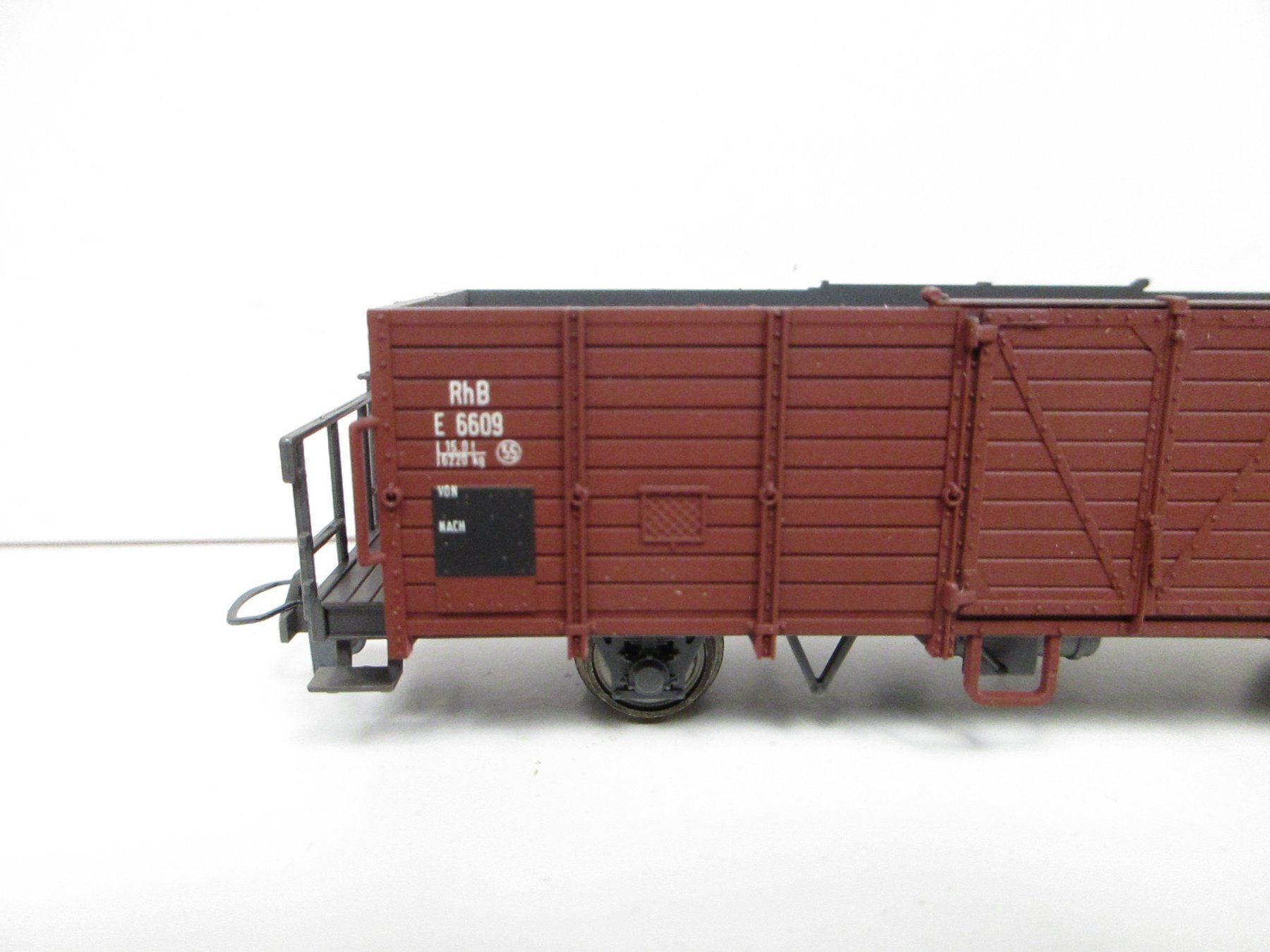 Bemo Modellini di ferrovie: Bemo H0m 2251 109 RhB Offener Güterwagen E 6609 – Nuovo e nell'imballaggio originale da Olten venduto da Heinrich875 3