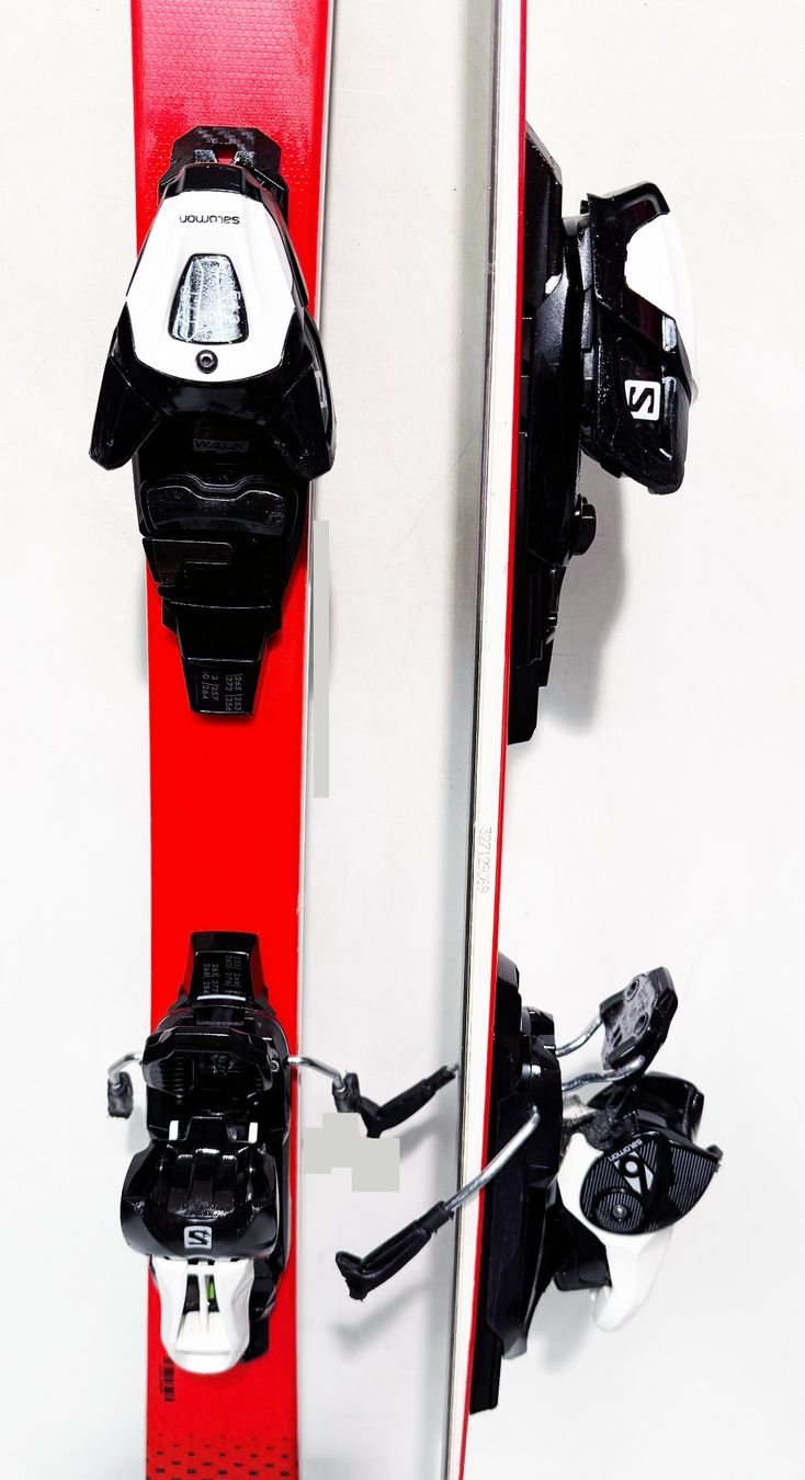 Stöckli Skis: Stöckli WRT Team JR   139 cm – Gebraucht aus Brüttisellen von SkiverkaufStepan 2
