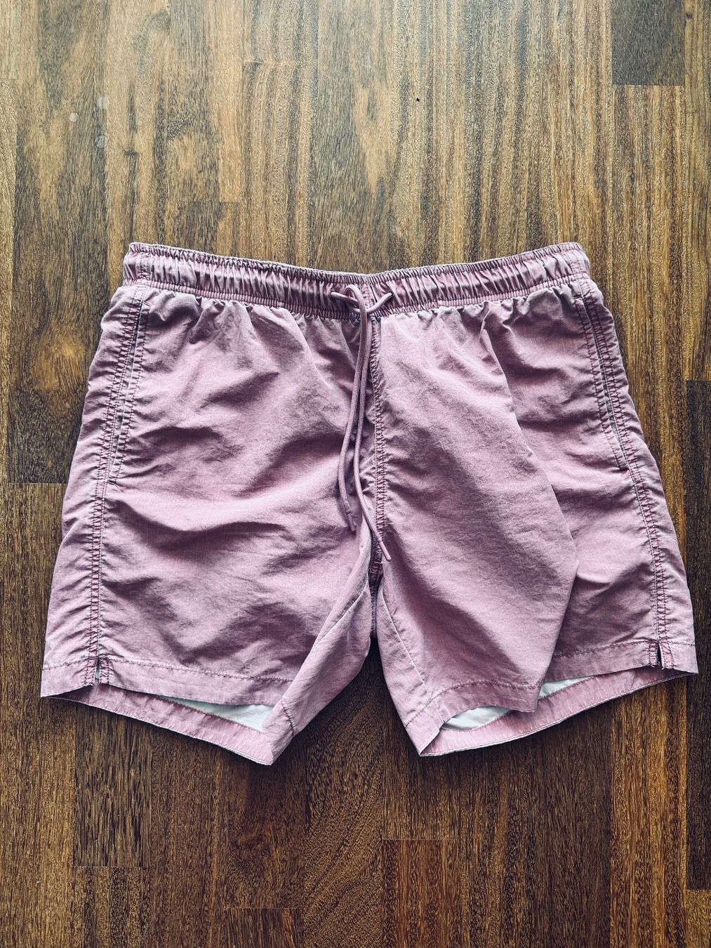 H&M Pantaloni: H&M Shorts Rosa Grösse M – Nuovo (secondo la descrizione) da Ennetbaden venduto da DanielCPH