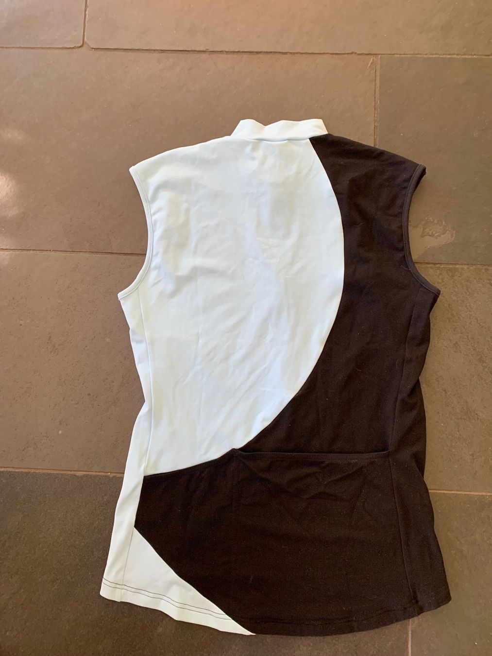 Leibchen & Hosen: Bikeshirt von ZeroHr+ Gr.XL – Neu und originalverpackt aus Rudolfstetten von medium02 1