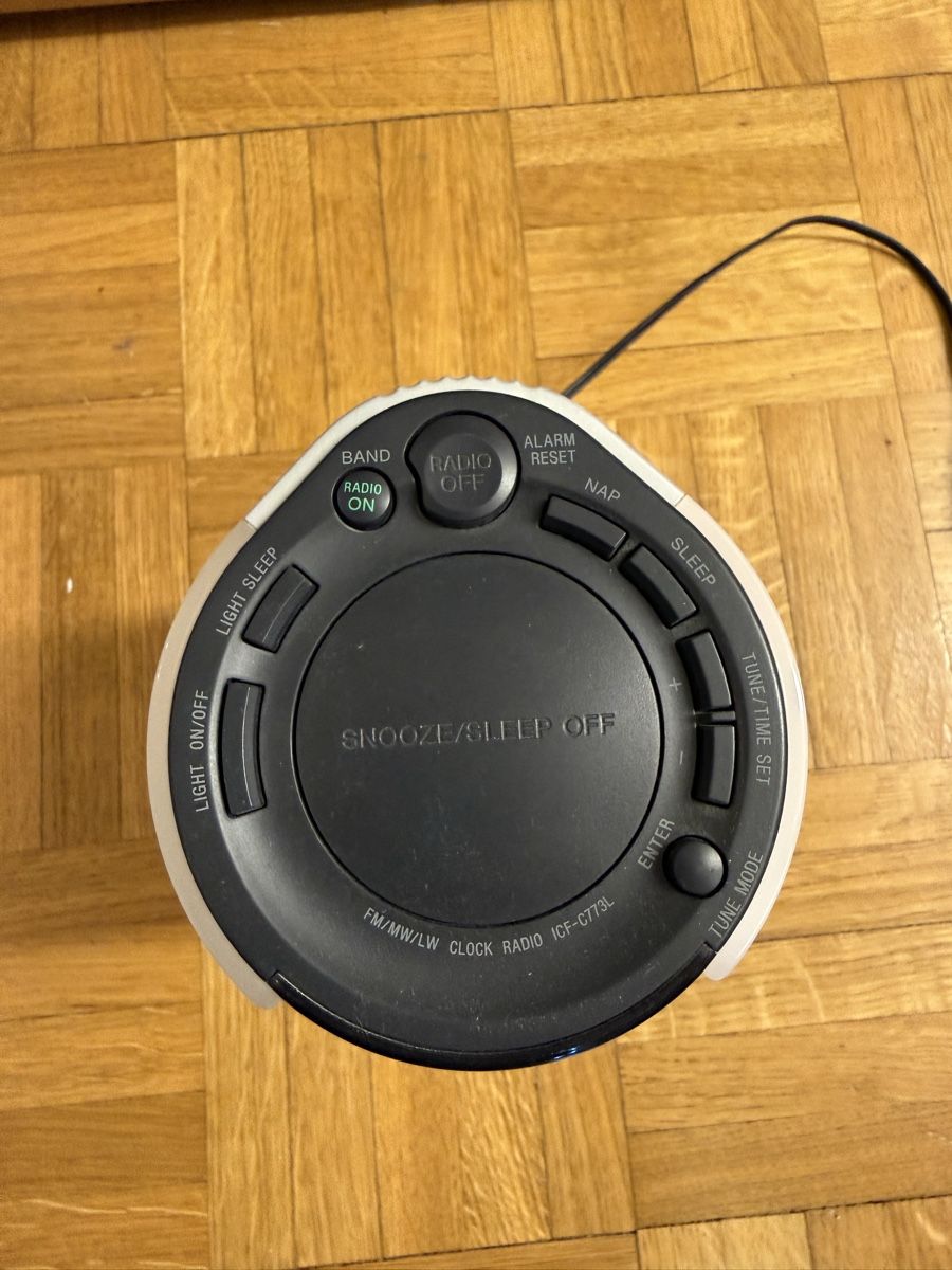 Sony Sveglie: Réveil Sony Dream machine  – Usato da Genève venduto da Benito27 1