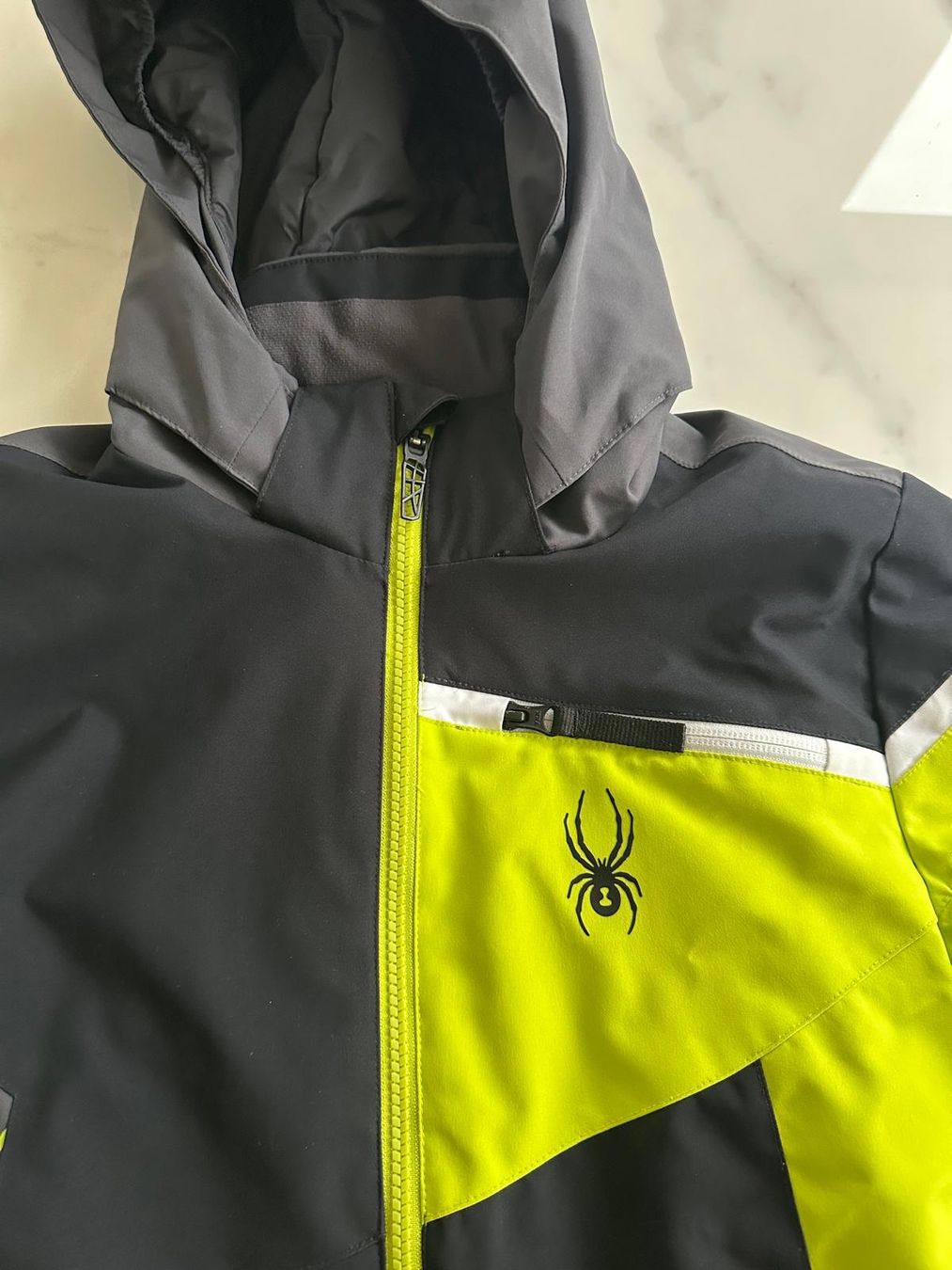 Spyder Jacken & Mäntel: Spyder Ski Jacke Kinder Gr. 14 – Gebraucht aus Lausen von Swissart123 2