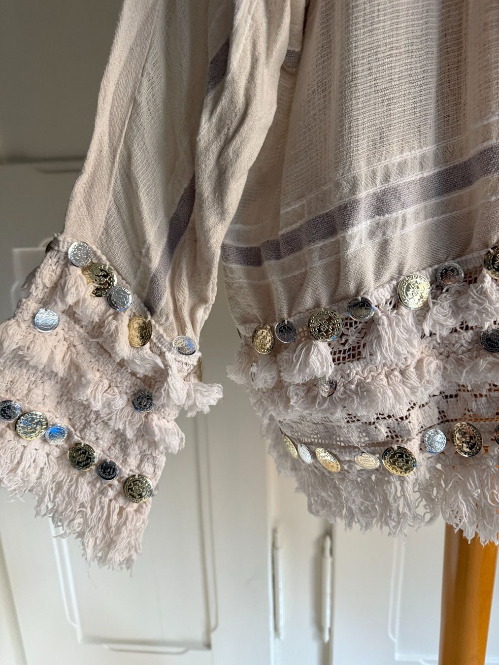 Jacken: Hippie Ethno Jäckchen beige-hellgrau – Gebraucht aus Zürich von Diazaio 2