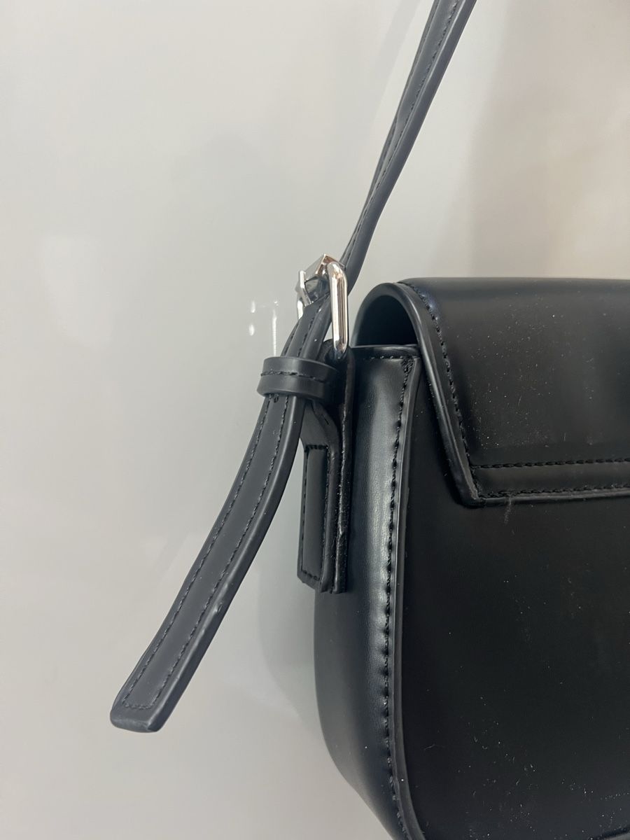Zara Taschen für Damen: Zara Tasche, Schwarz – Neu (gemäss Beschreibung) aus Grindelwald von wand_24 2