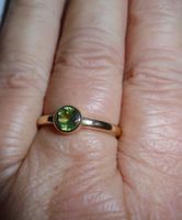 Echtschmuck: Peridot-Silberring, vergoldet / 56