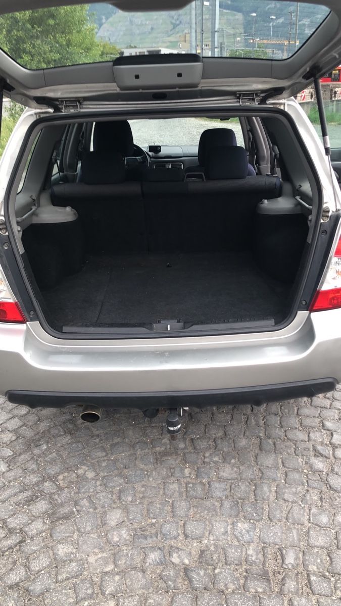 Subaru Autos: Subaru Forester 2.0X 4WD Handschaltung mit Untersetzung – D'occasion à Chur par rme_lm9j 5