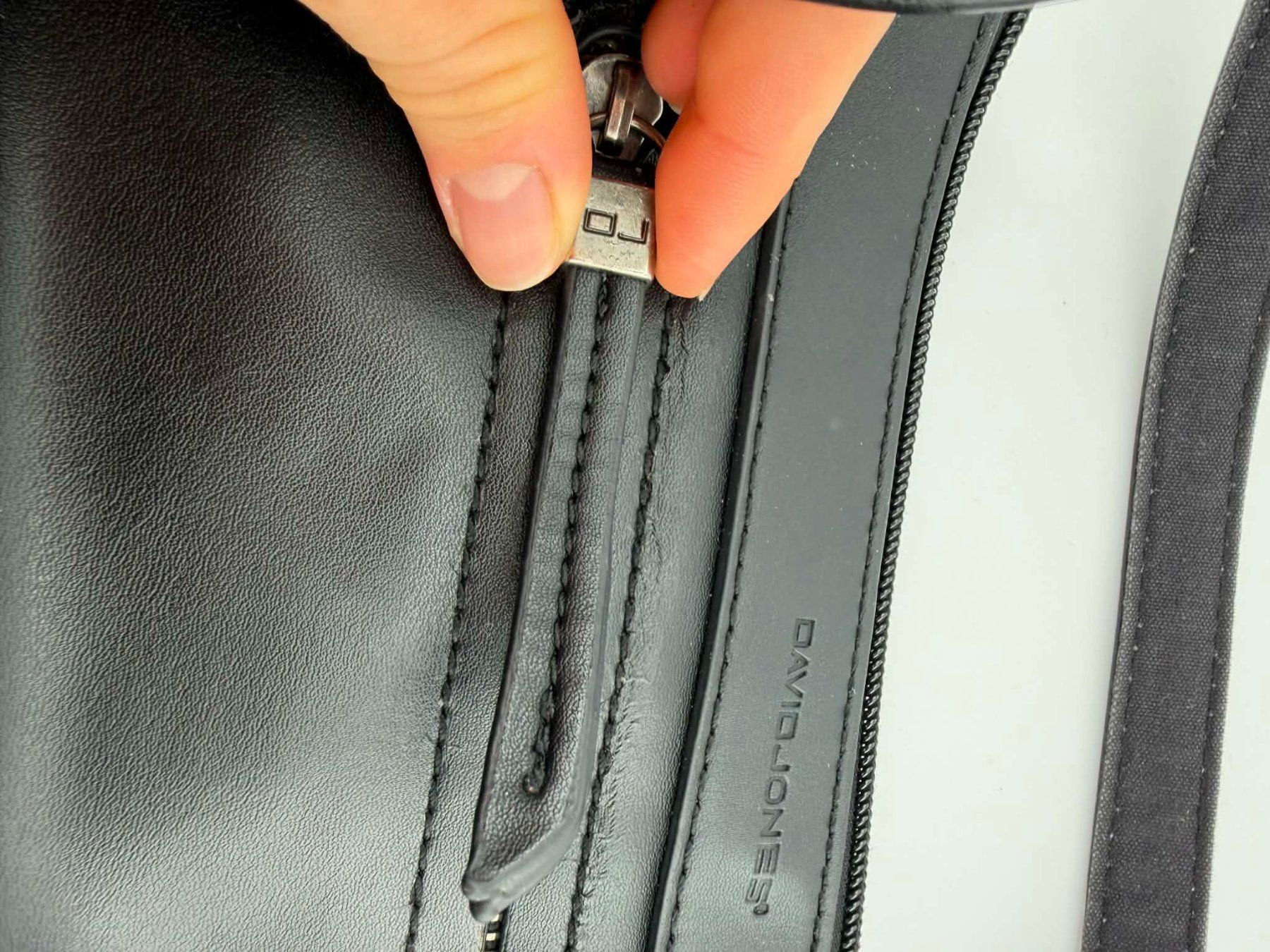 Borse da donna: Handtasche  📌 – Usato da Riehen venduto da edu_92w7 8