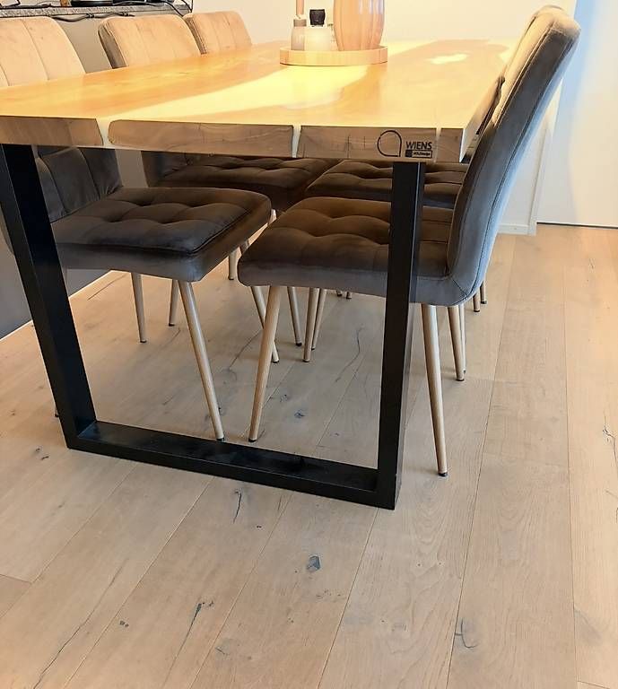 Set di tavolo e panche: Esstisch Massiv Holz (Eiche) – Usato da Aarburg venduto da MaRo1303 1