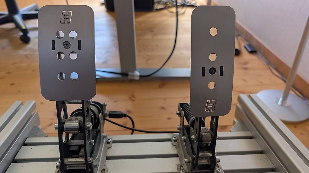 PC: SFX100 Motion Sim-Rig Komplettpaket | DD-Wheel | Heusinkveld – Usato da Buchrain venduto da HejaBVB 2