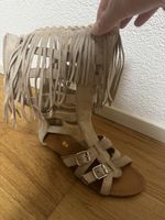 Sandales gladiateur beige à franges taille 37 neuves