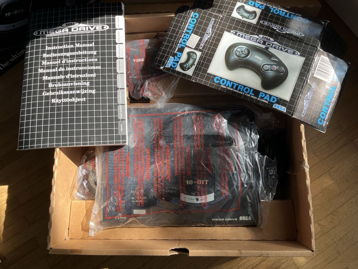 Sega Console: SEGA MEGA DRIVE PAL OVP – Nuovo (secondo la descrizione) da Winterthur venduto da gegenmittel 3