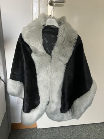Pelzumhang Jacke
