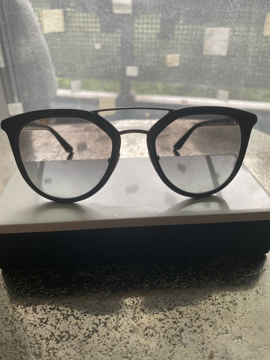 Vogue Occhiali & Lenti: Sonnenbrille Vogue – Nuovo (secondo la descrizione) da Zürich venduto da pinish