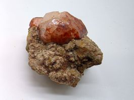 RaRe RED Analcime Mount Kahovan Iran