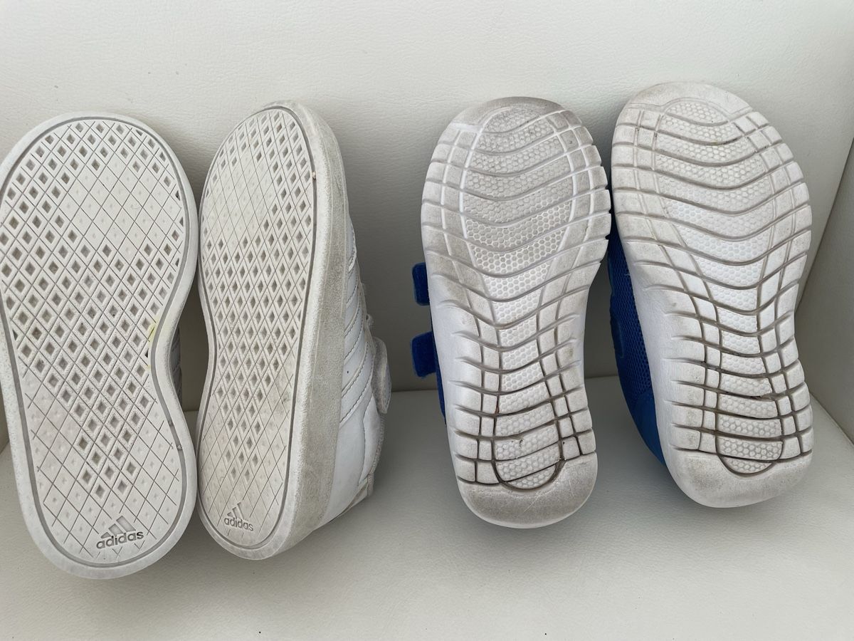 Scarpe per ragazzi: 2 Paar Halbschuhe Sneaker Gr 28 – Usato da Rüti ZH venduto da Tal_ga6N 4