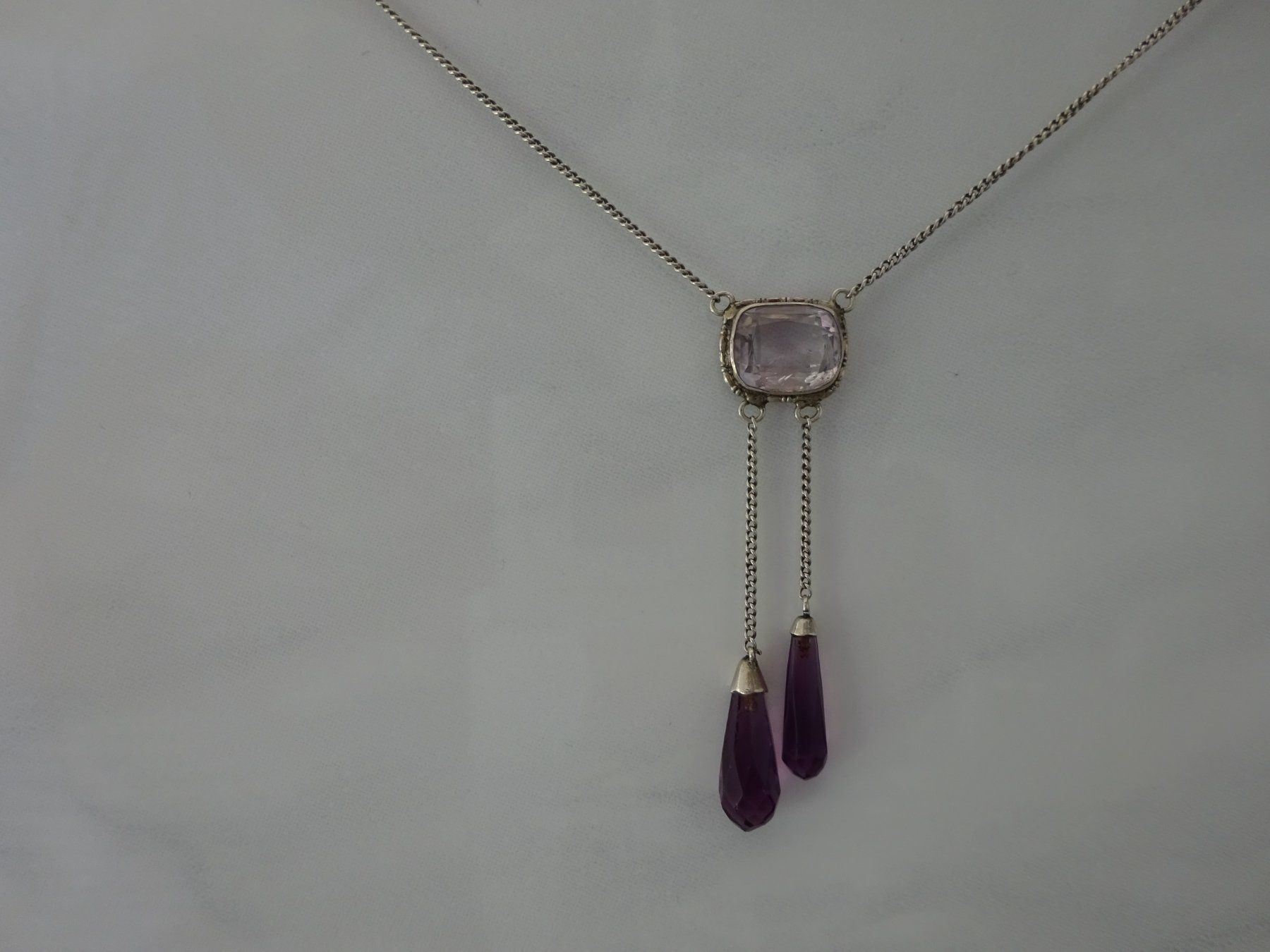 Catenine: Art Déco Kettchen / Amethyst – Usato da Esslingen venduto da FetteSchnecke 3