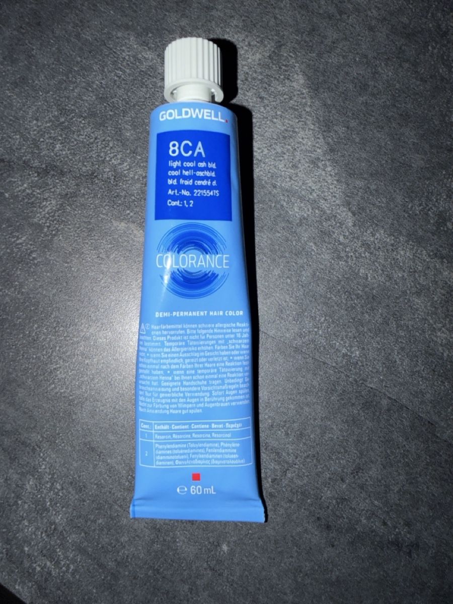 Tinte: Colorance 8CA Goldwell ca 50ml – Usato da Röschenz venduto da sar_k5r7