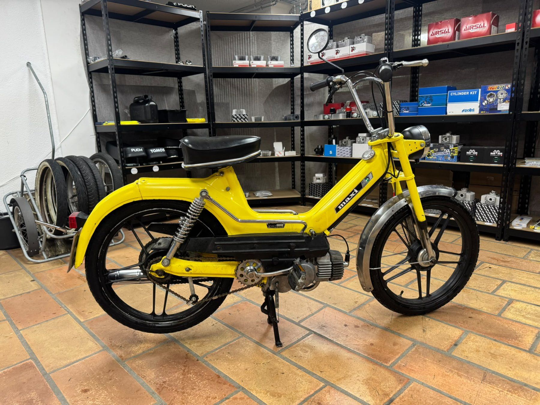 Puch Ciclomotori: Puch Maxi S mit Ausweis – Usato da Schmerikon venduto da Mofaparts 1