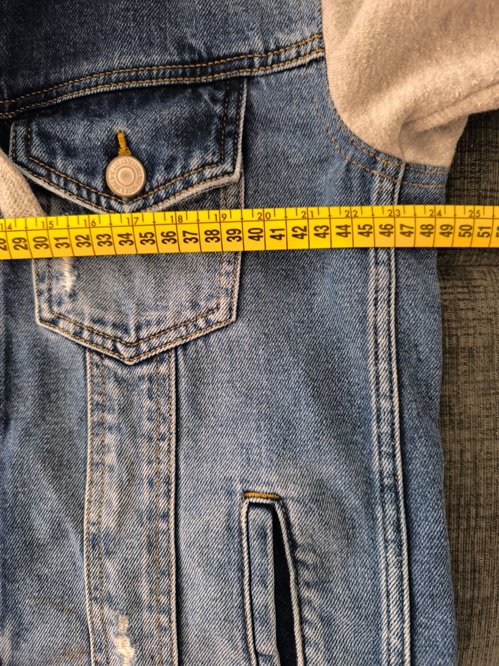 Giacche: Exklusive  Biker Jeans jacke Größe S mit Bilde – Usato da Oensingen venduto da Outlet_Super_Sale 5