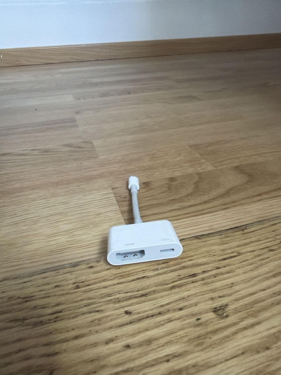 Apple Laufwerke & Adapter: Apple Lightning Digital AV Adapter HDMI gut erhalten – Gebraucht aus Regensdorf von TomRaumtAufAlles1CHF 1