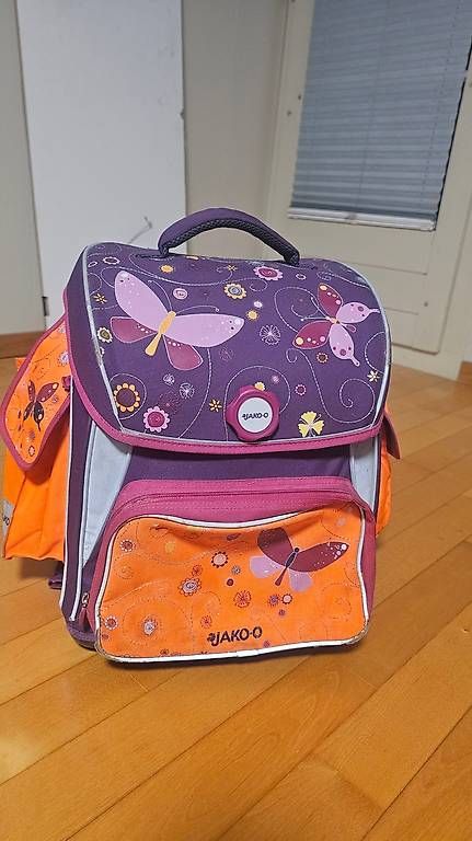 Borse & Zaini: Schulthek Mädchen – Usato da Grosswangen venduto da Glod