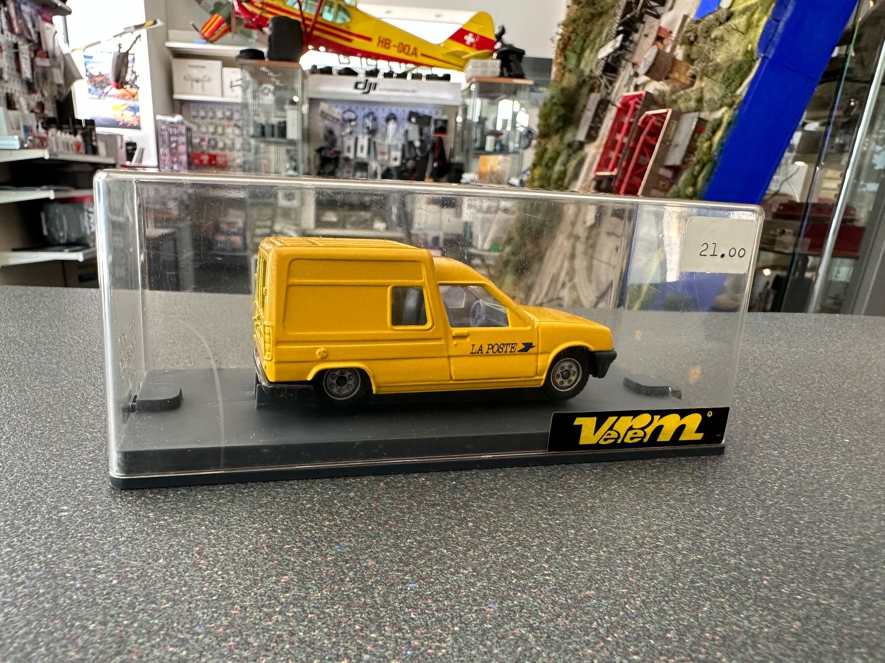 Mercedes-Benz Modellautos: Verem 1:43 Vintage Renault express La poste 150 – Gebraucht aus Chiasso von Carrara-Modellismo